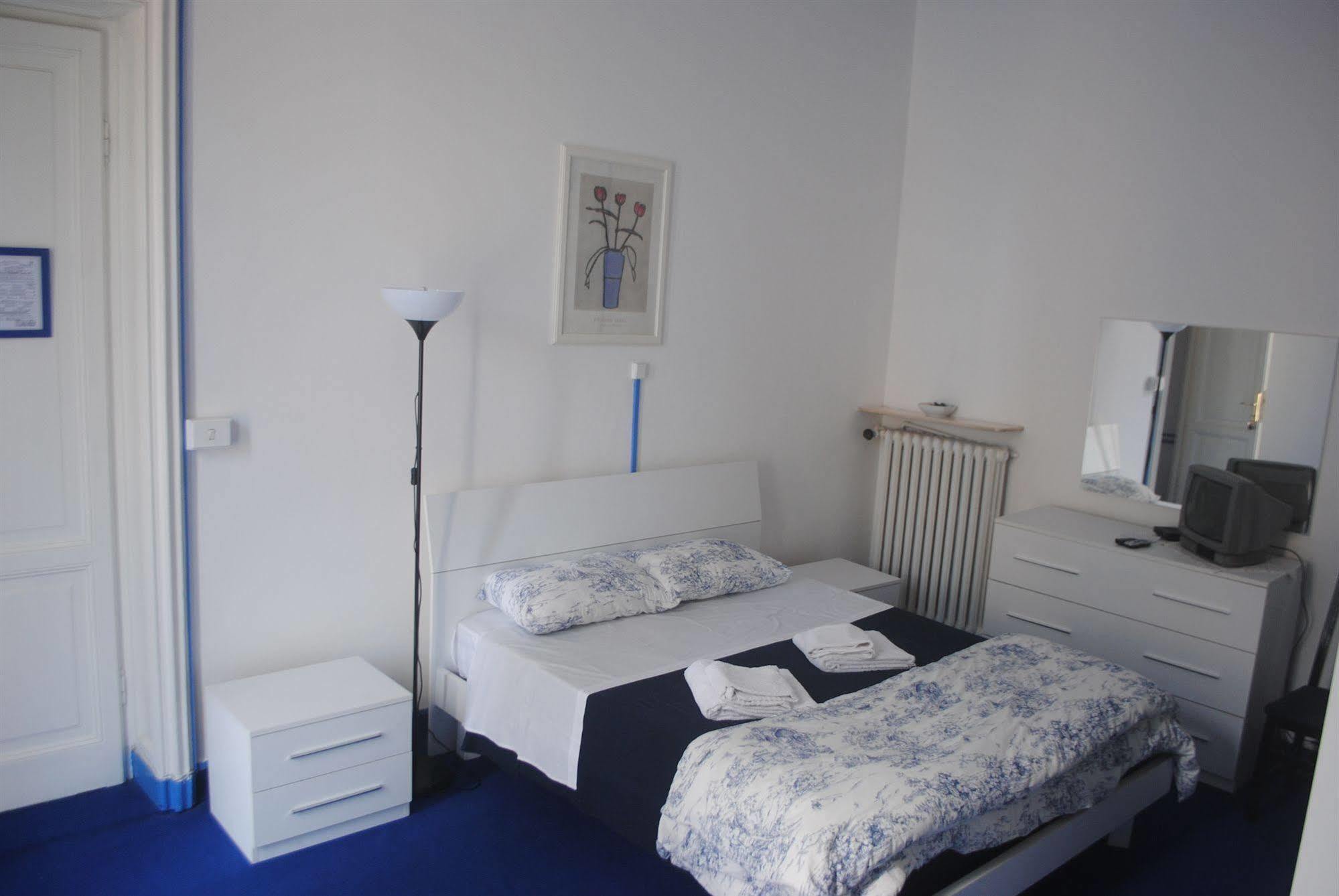 Olympia Hotel Генуя Екстер'єр фото